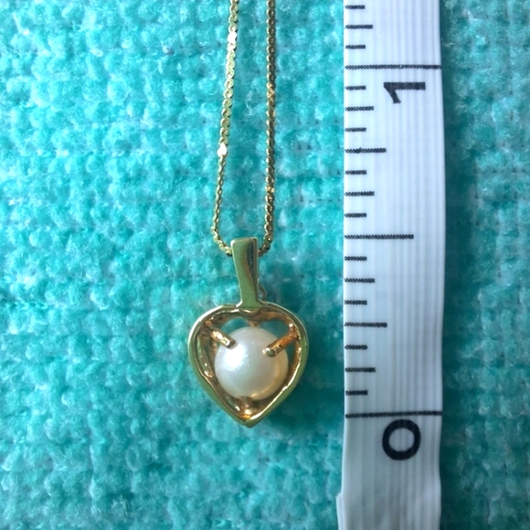 14K Solid Gold Necklace with Diamond & Pearl Pendant Heart - Picture 6 of 8